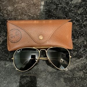 Ray Ban Polarized Aviators. Woman’s. Gold frame.